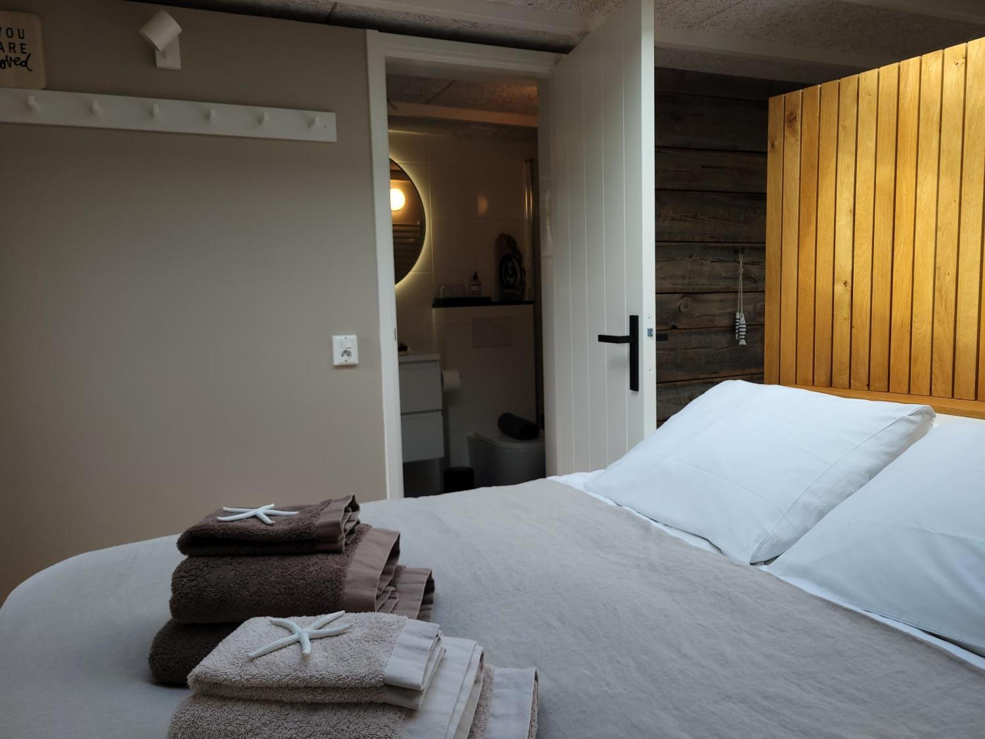 Tiny Villa De Haas Met Infraroodsauna Egmond aan Zee Exterior photo